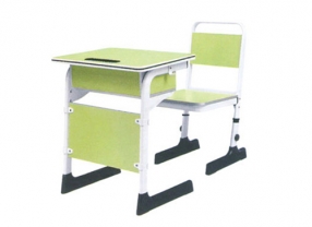 环保课桌椅
